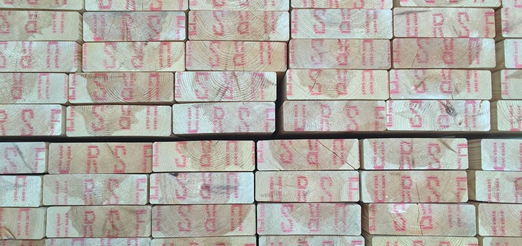 562